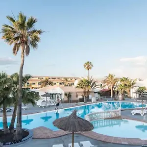 Lovely Near The With Pool & Wifi Apartment
